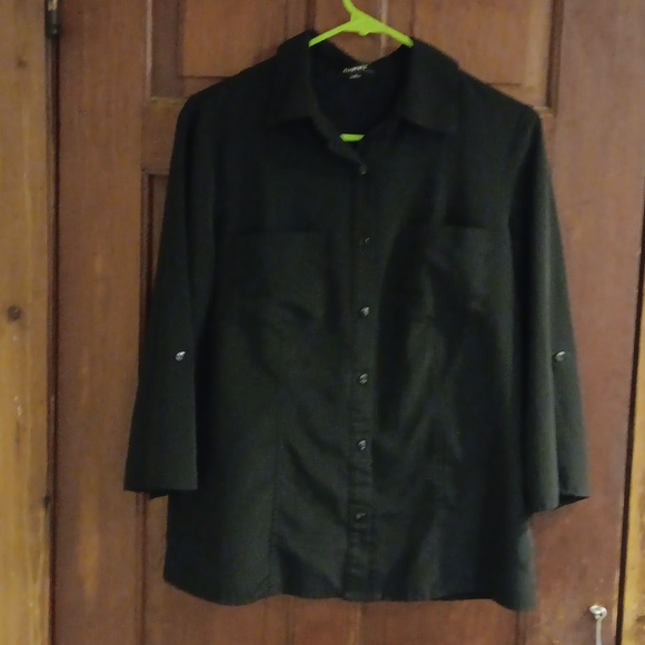 Size Small  woman's elementz button up blouse. - Picture 1 of 3
